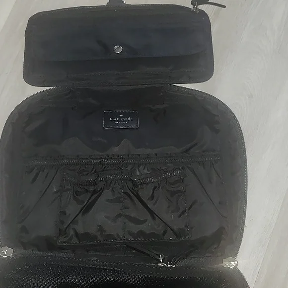 Kate Spade New York "Wilson Road Poppy" Collection - Picture 8 of 13